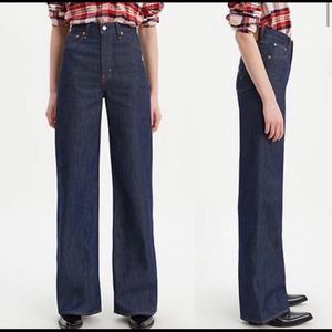 Levi’s Premium Ribcage Wide Leg Jeans: Dark Wash